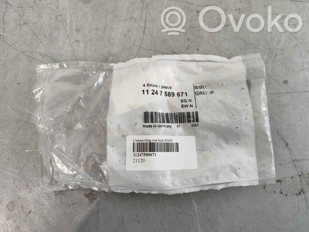 Mutterit/pultit   11247589671,11241744319,7589671