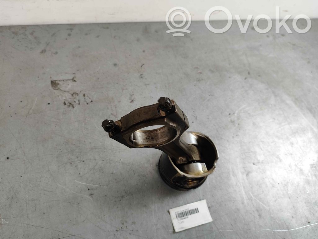 BMW 5 F10 F11 Pistón con biela 