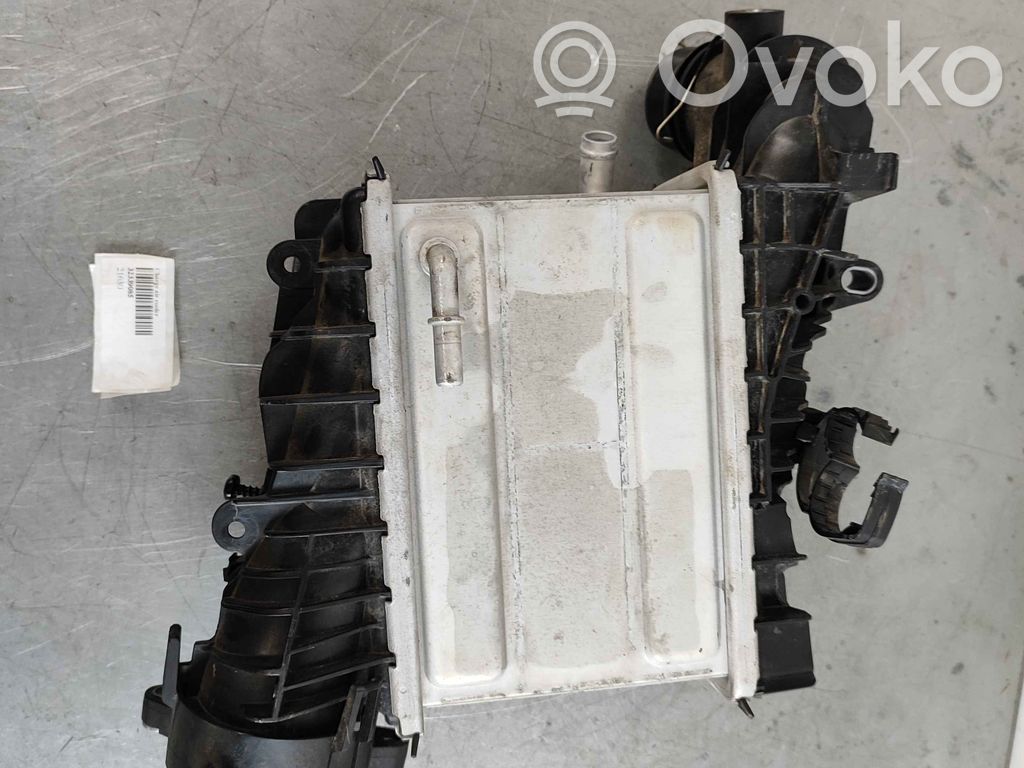 Volvo XC60 Interkūlerio radiatorius 