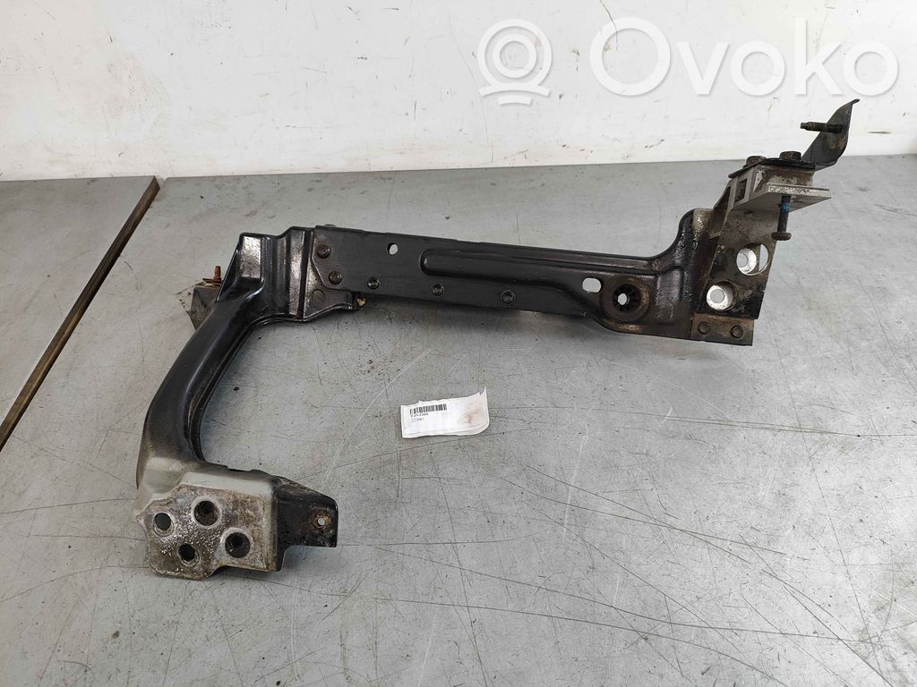 Jaguar XE Ajovalon kannake 