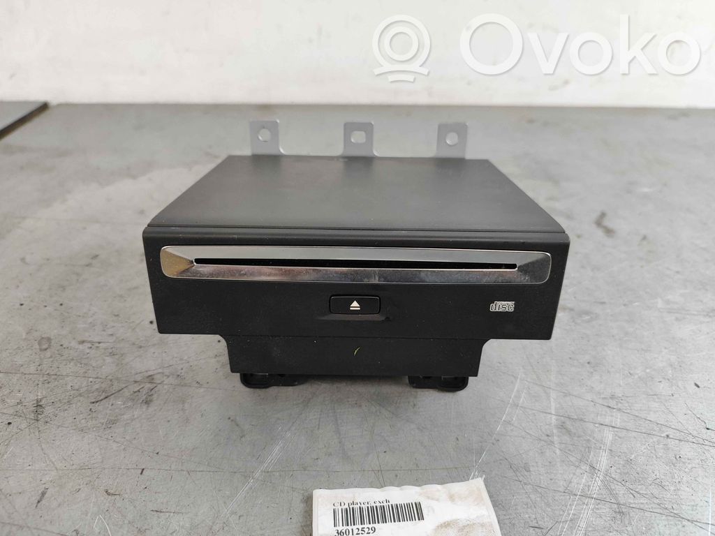 Volvo S90, V90 CD/DVD-vaihdin 