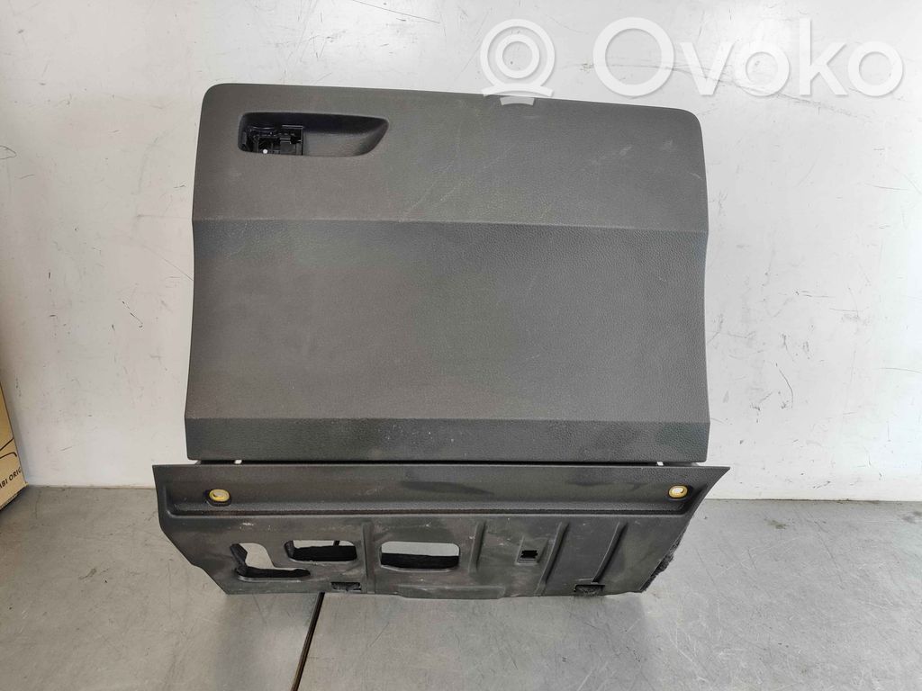 Volkswagen Taigo Handschuhfach 