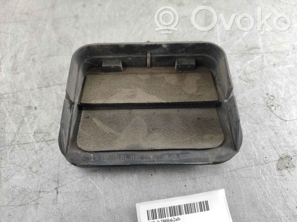 Lüftungsgitter   2F2AB280B62AB