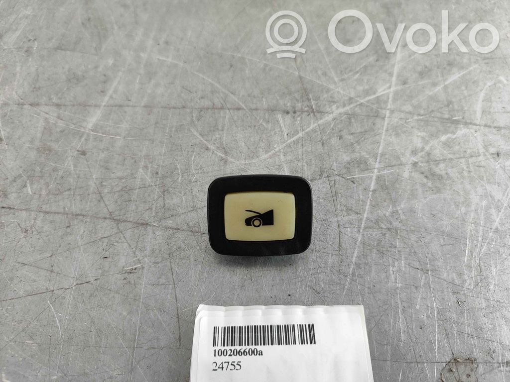 Interrupteur d'ouverture de coffre   100206600A