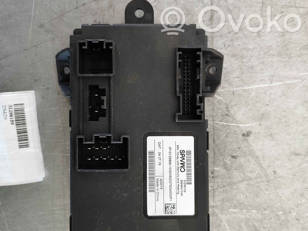 Volvo XC40 Seat control module 