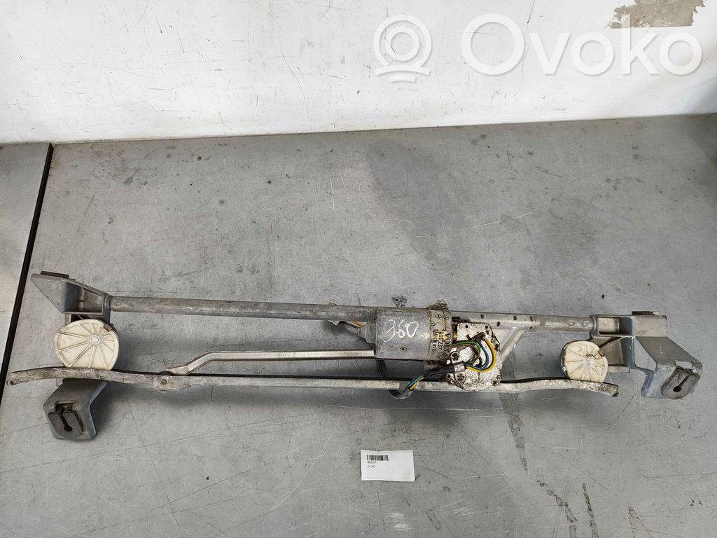 Volvo 960 Front wiper linkage and motor 