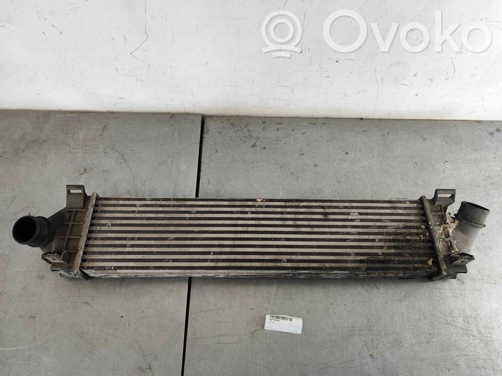 Volvo V70 Interkūlerio radiatorius 