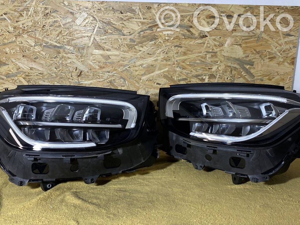 Lampa przednia   A2539067001,12518205,134800393263