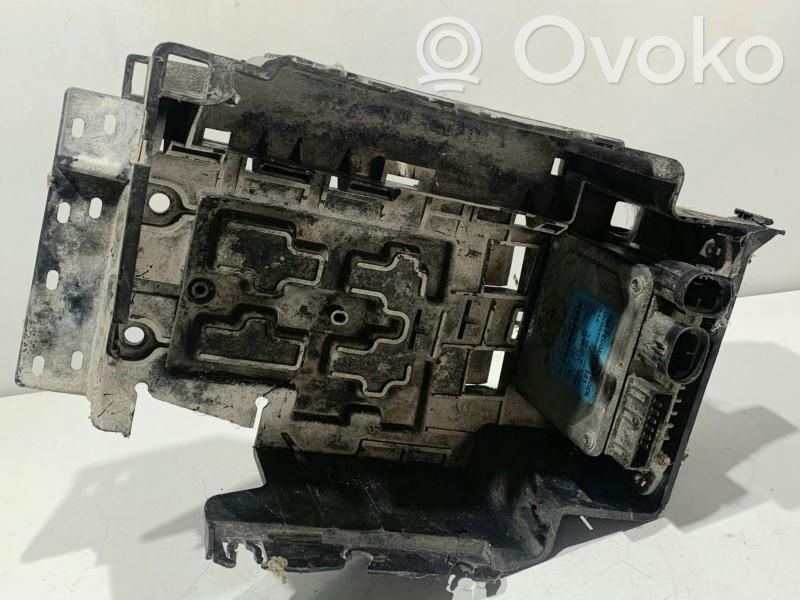 Citroen C3 Akumuliatoriaus dėžė 