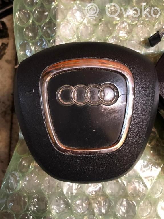 Audi A8 S8 D3 4E Stūres drošības spilvens 