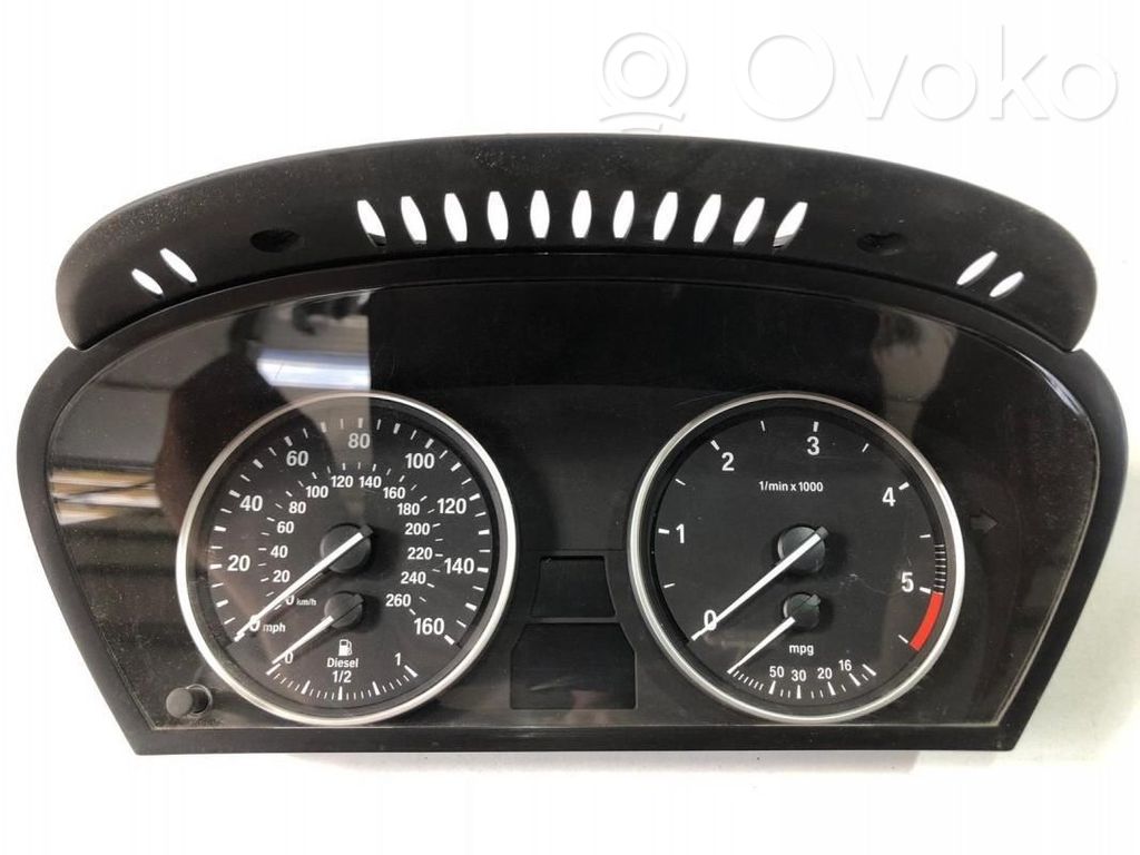 BMW X5 E70 Speedometer (instrument cluster) 