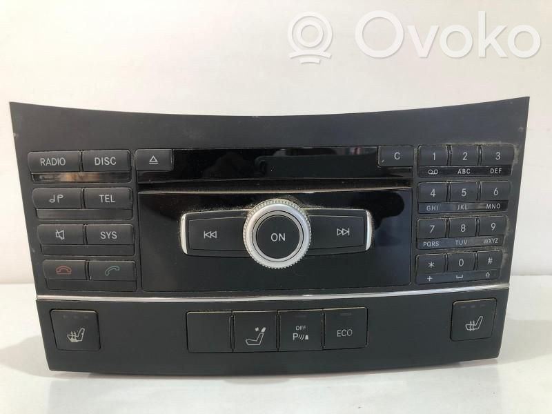 Mercedes-Benz E W212 Stacja multimedialna GPS / CD / DVD 