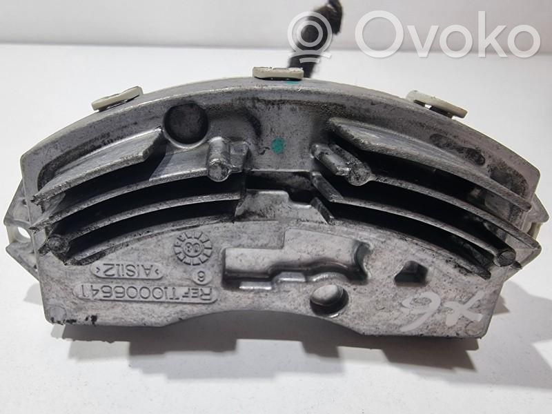 Heater blower fan relay   T1000664T
