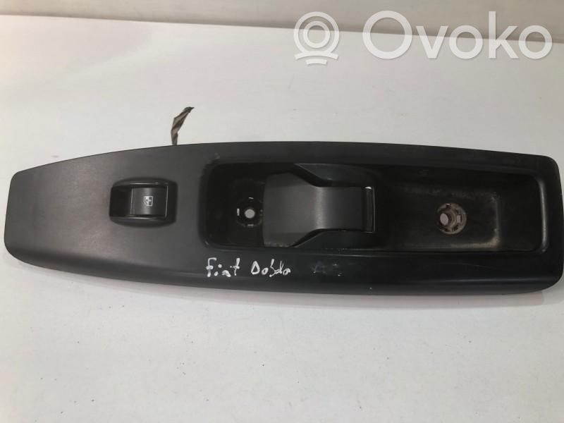 Fiat Doblo Otros interruptores/perillas/selectores 