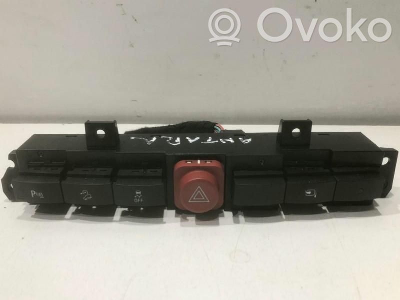 Opel Antara Hazard warning light relay 