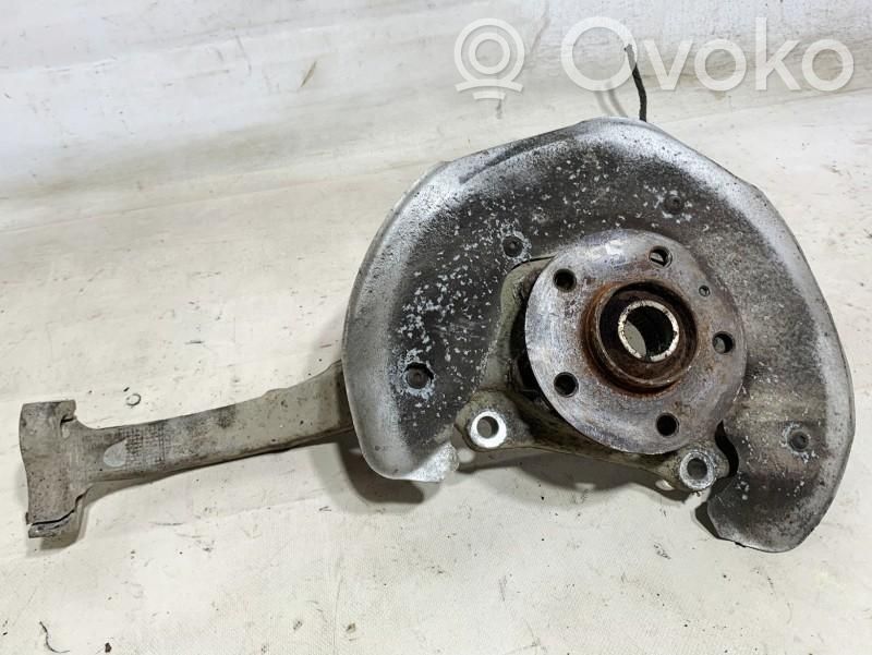 Audi A4 S4 B8 8K Achsschenkel vorne 