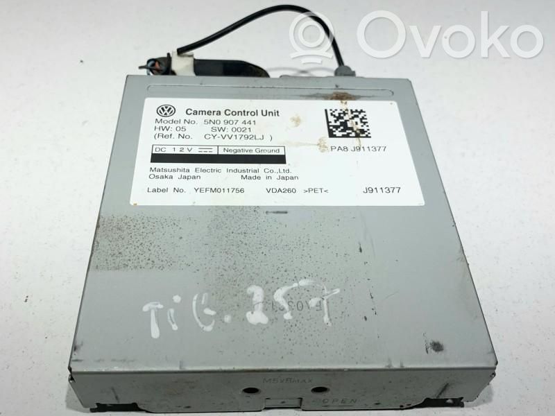 Camera control unit module   5N0907441