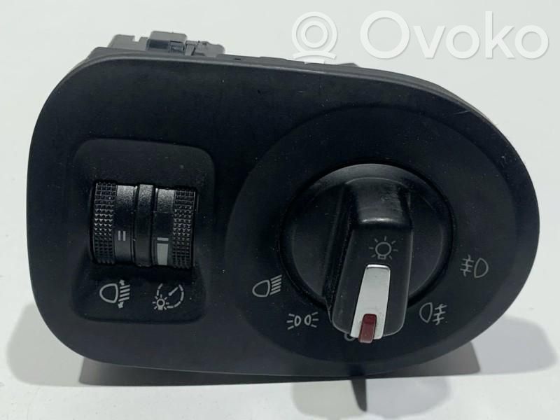 Seat Altea Interruptor de luz 