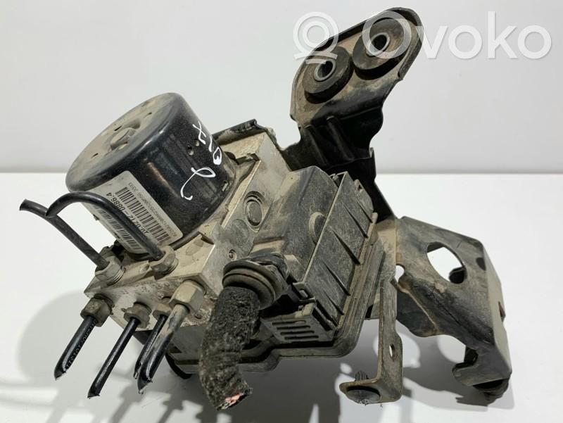 Opel Astra J ABS bloks 