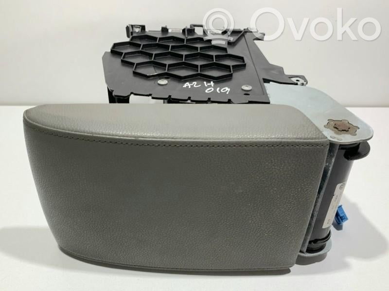 Armrest   5M0864207F