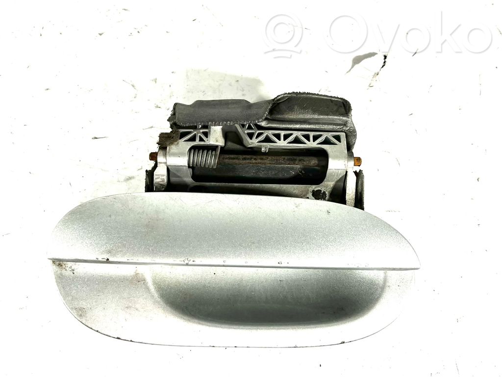 BMW 5 E39 Manecilla externa puerta delantera 