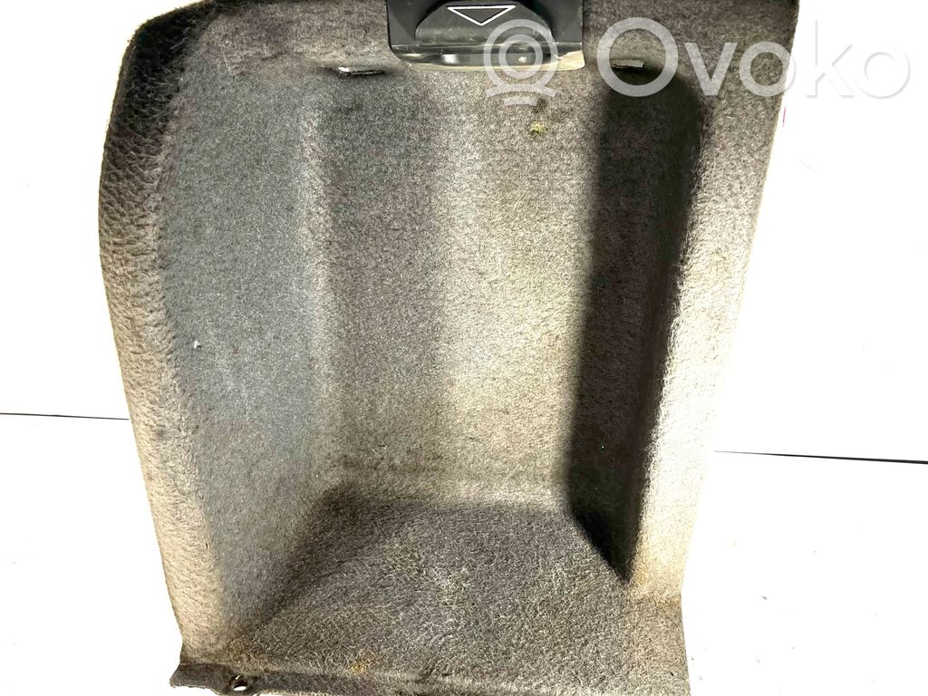 BMW 5 E39 Trunk/boot side trim panel 