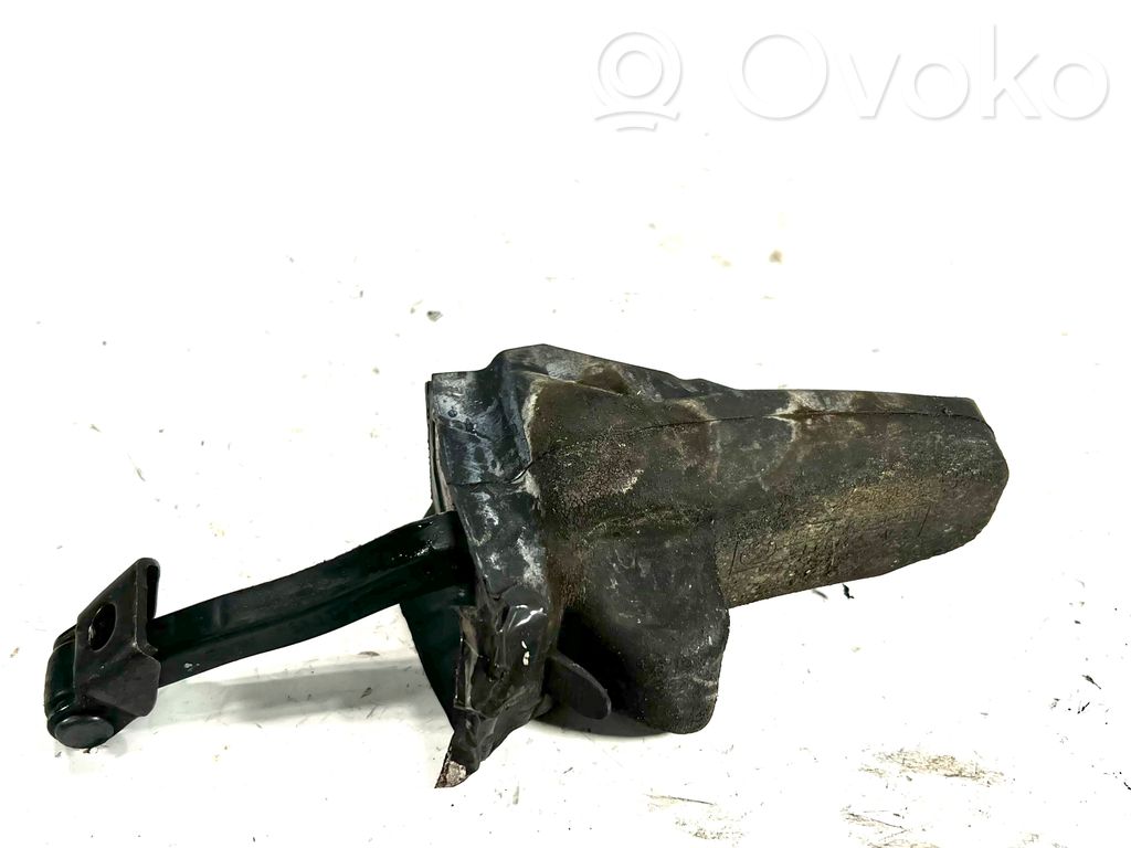 Ribotuvas galinių durų atvėrimo   8160963,51228160963