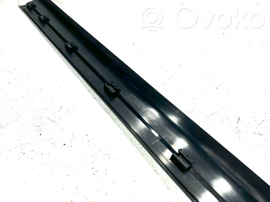 BMW 3 E46 Listwa progowa przednia 
