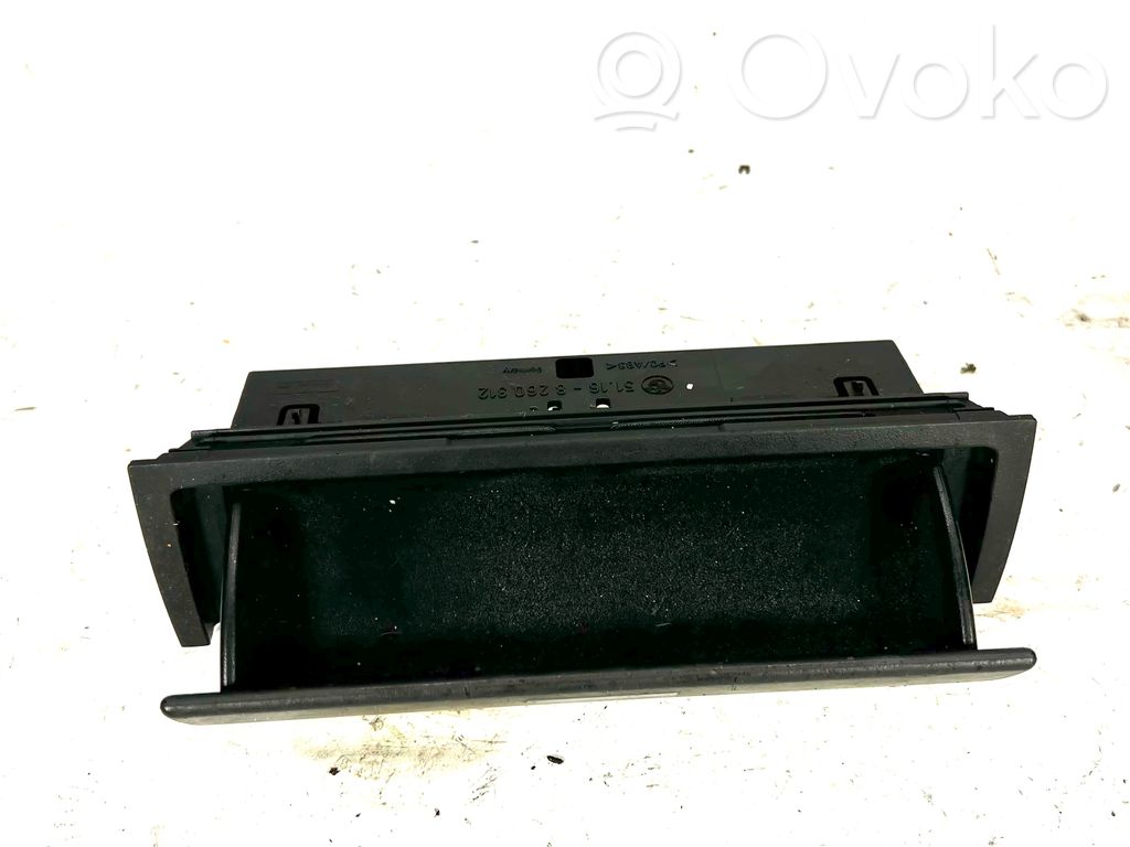 BMW 3 E46 Daiktadėžė 