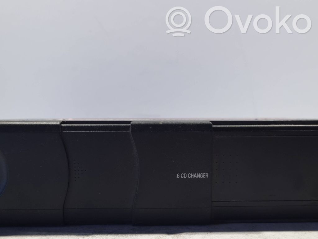 BMW 5 E39 CD/DVD changer 