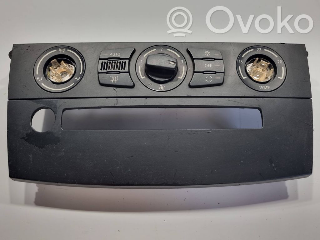 BMW 5 E60 E61 Climate control unit 