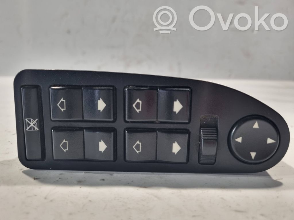 BMW 5 E39 Quarter vent window switch 