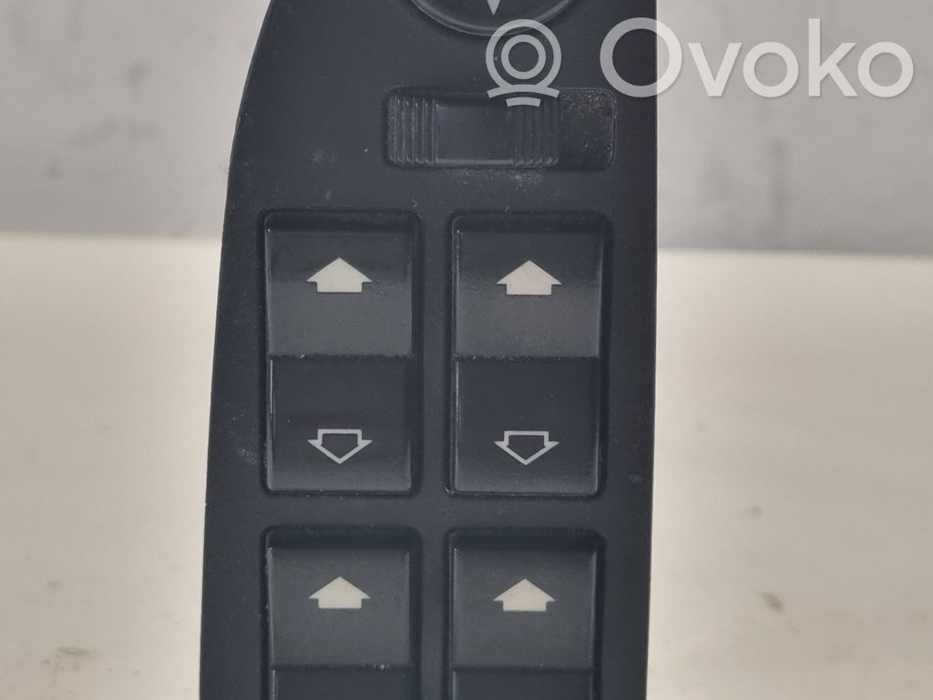 BMW 5 E39 Quarter vent window switch 