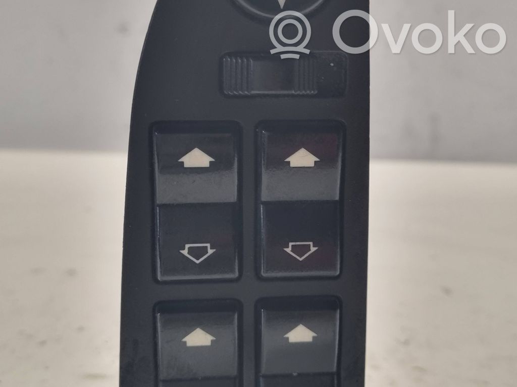 Quarter vent window switch   6904306,655540,0050