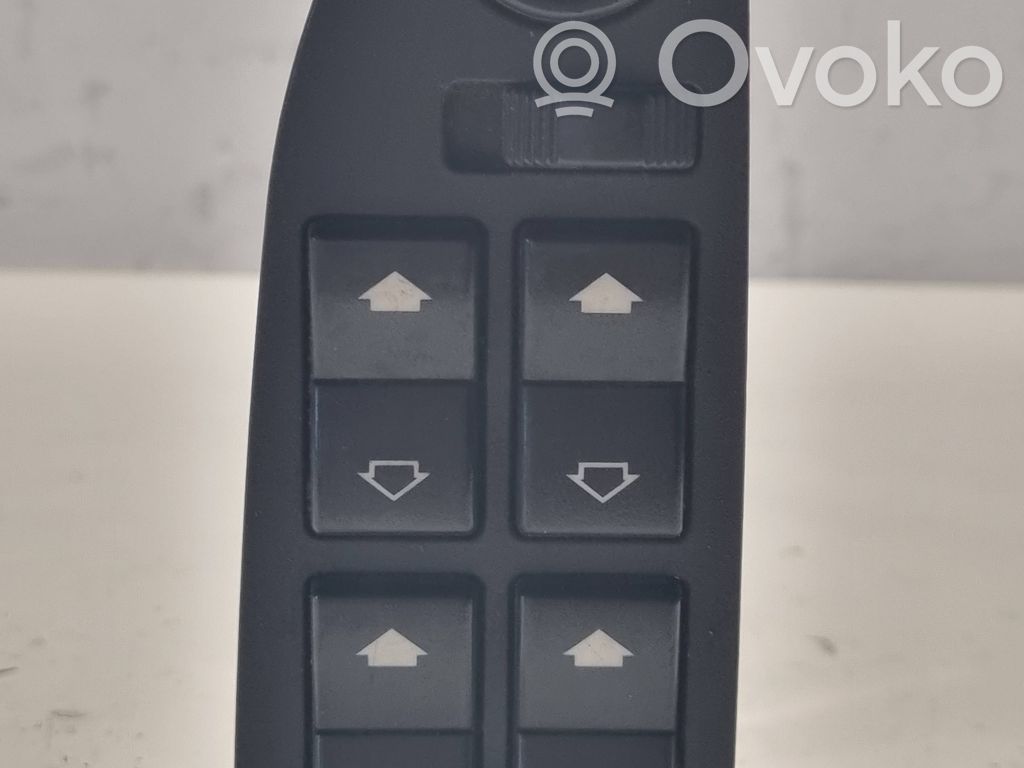 BMW 5 E39 Quarter vent window switch 