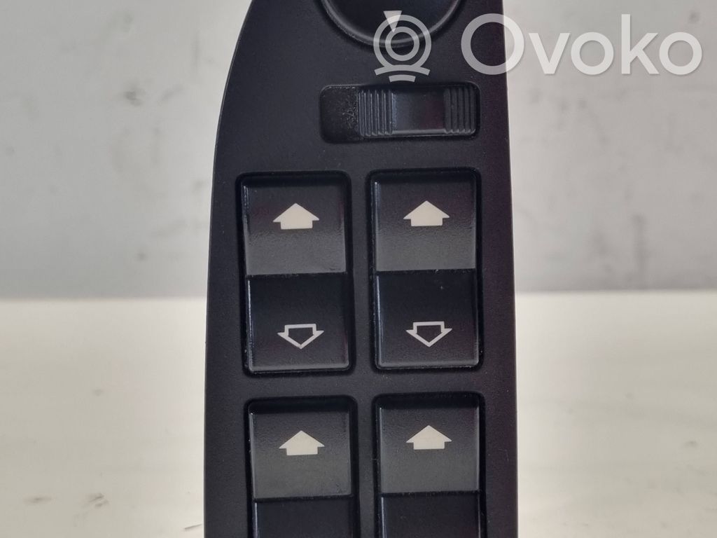Electric window control switch   8368966,9808,187820