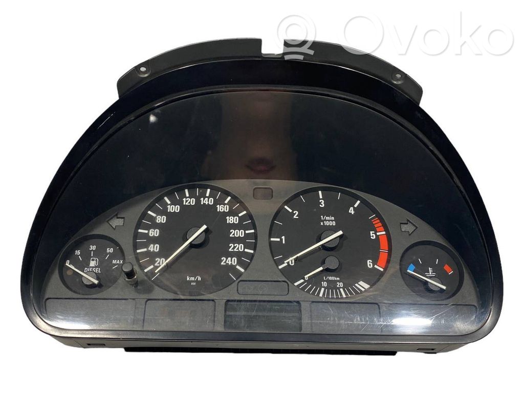 BMW 5 E39 Nopeusmittari (mittaristo) 