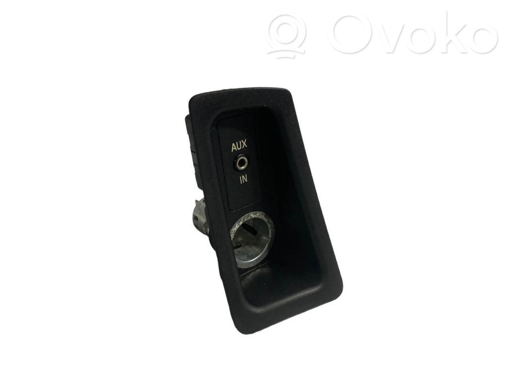 Cigarette lighter front   9110412,51169110412,6930561,61316930561