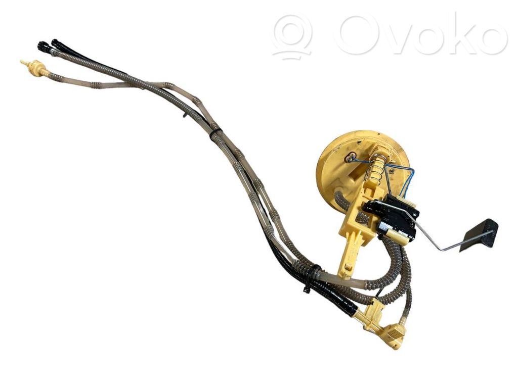 Pompe à carburant   6763888