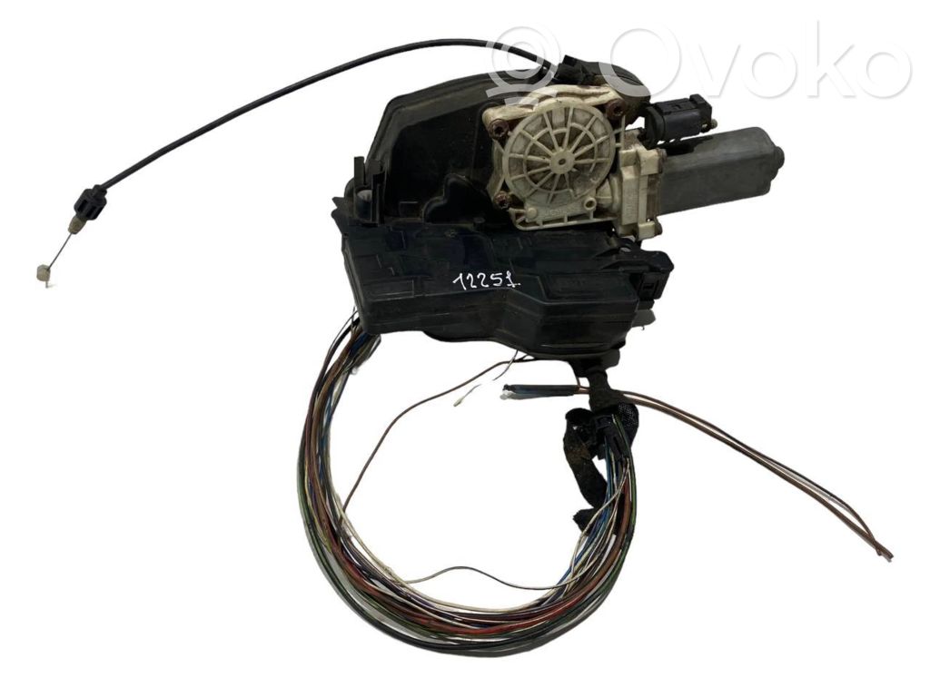 BMW 7 E65 E66 Front door lock 
