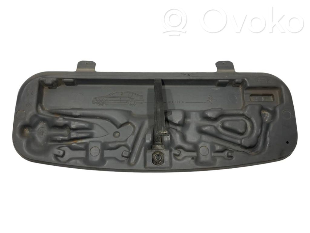 Tool box   1096200