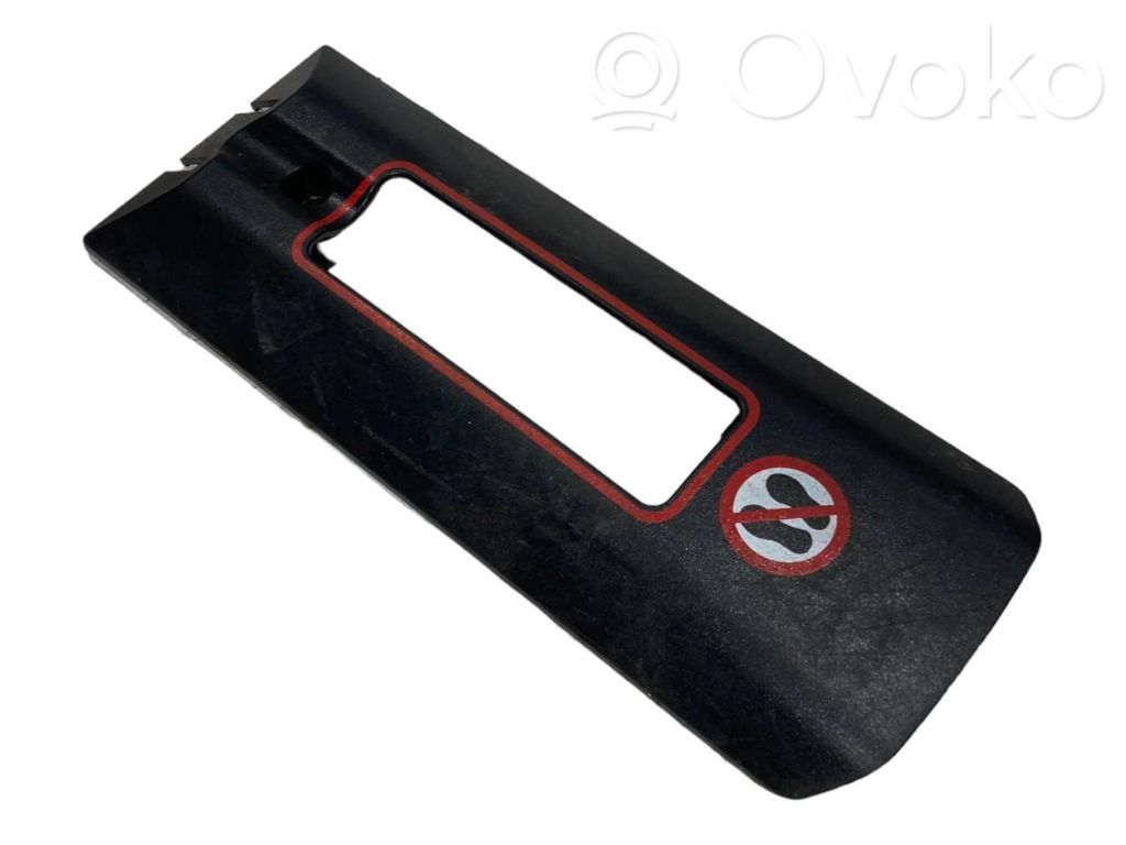 BMW X5 E70 Moldura cubierta de la guía del asiento trasero 