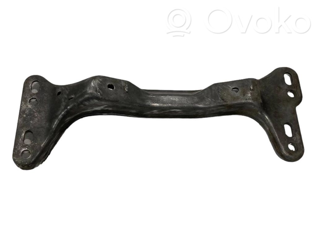 Gearbox mounting bracket   1136498