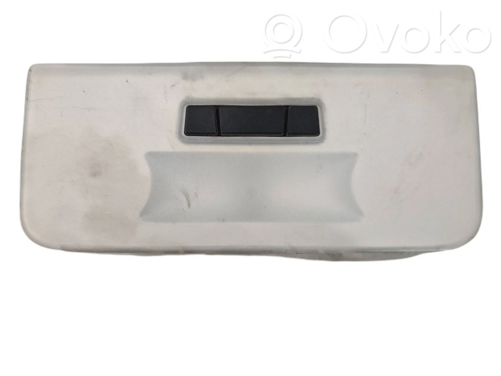 Éclairage lumière plafonnier avant   6951260,0311350002