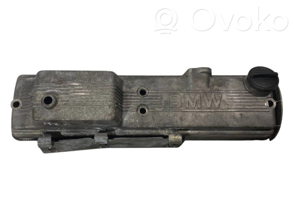 BMW 3 E30 Ventildeckel 