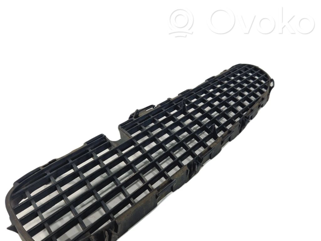 Grille calandre de capot   51137113731