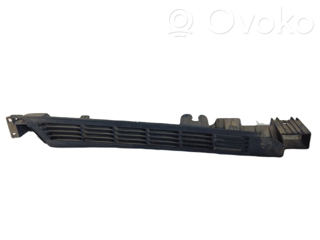 Other trunk/boot trim element   8208372,2768028