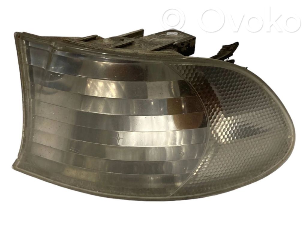 Front indicator light   8387633