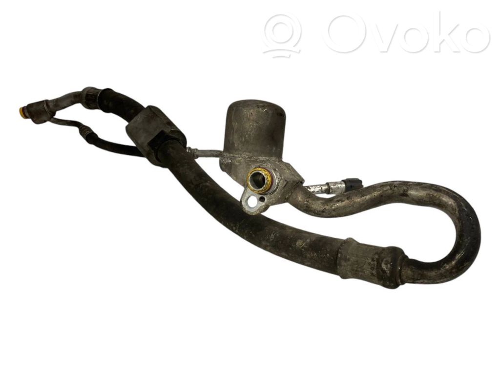Air conditioning (A/C) pipe/hose   6987992,64536987992