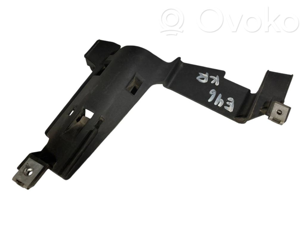 BMW 3 E46 Headlight/headlamp mounting bracket 